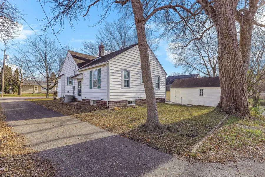 210 5th Avenue Ne, Faribault, MN 55021 - Image #3