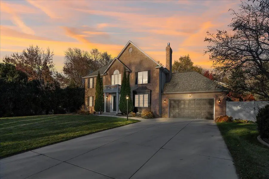 9130 Hidden Meadow Road, Woodbury, MN 55125 - Image #2