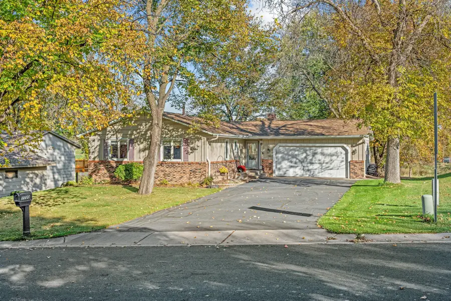 7720 Niagara Lane N, Maple Grove, MN 55311 - Image #2