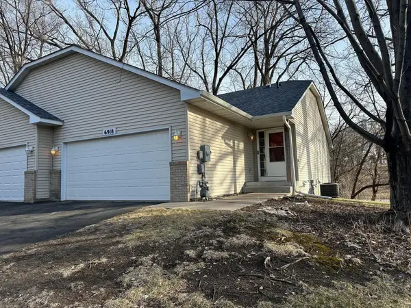 6918 42nd Avenue N, Crystal, MN 55427