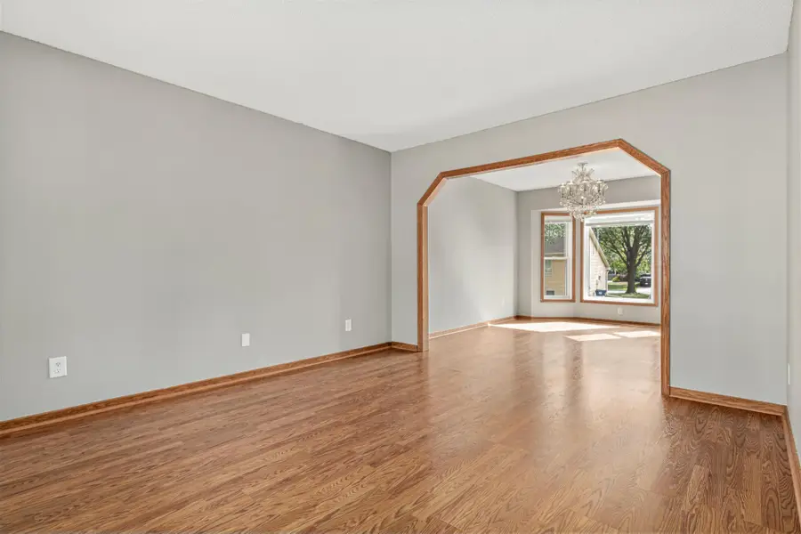 136 71 1/2 Way Ne, Fridley, MN 55432 - Image #3