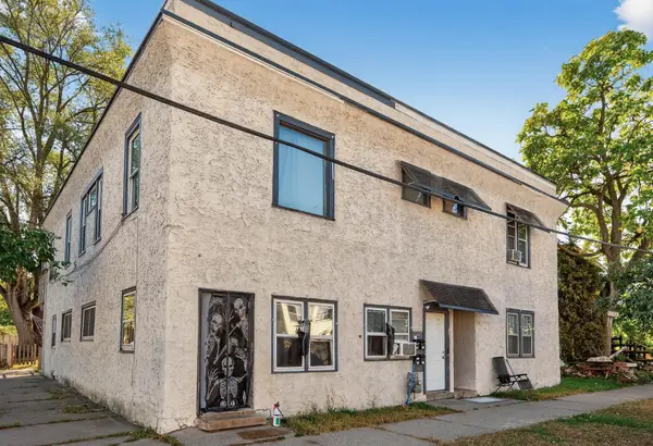 2229 5th Street Ne, Minneapolis, MN 55418