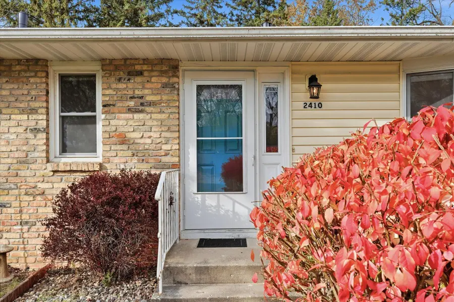 2410 Oakridge Road, Stillwater, MN 55082 - Image #3