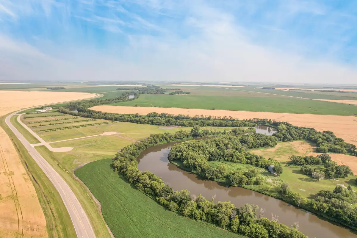 7172 180th Avenue Se, Wahpeton, ND 58075 - #1