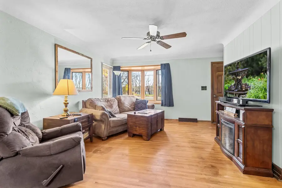 2869 Victoria Street N, Roseville, MN 55113 - Image #3