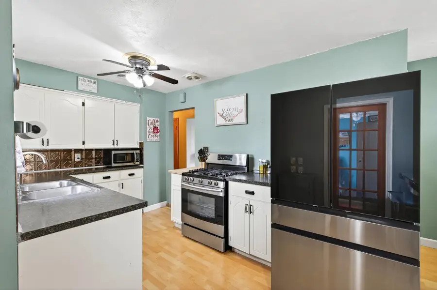 1658 Montana Avenue E, Saint Paul, MN 55106 - Image #3