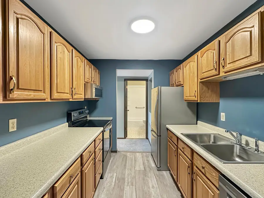 122 Demont Avenue E #358, Saint Paul, MN 55117 - Image #3