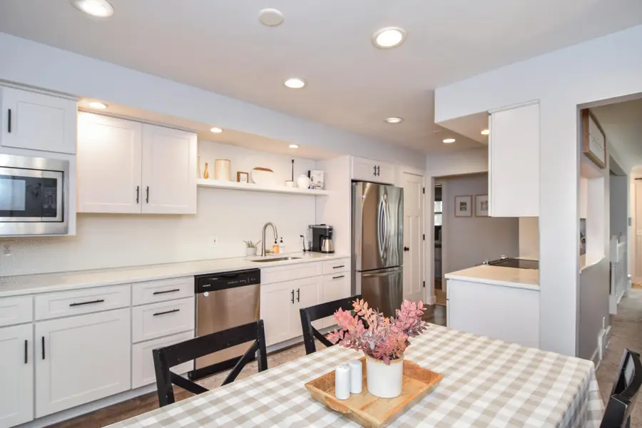 7607 53rd Avenue N, New Hope, MN 55428 - Image #3