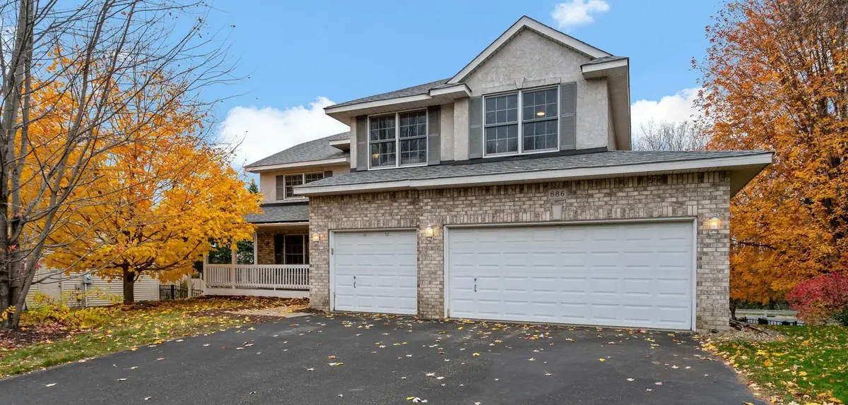 886 Oak Court, Eagan, MN 55123 - Image #1