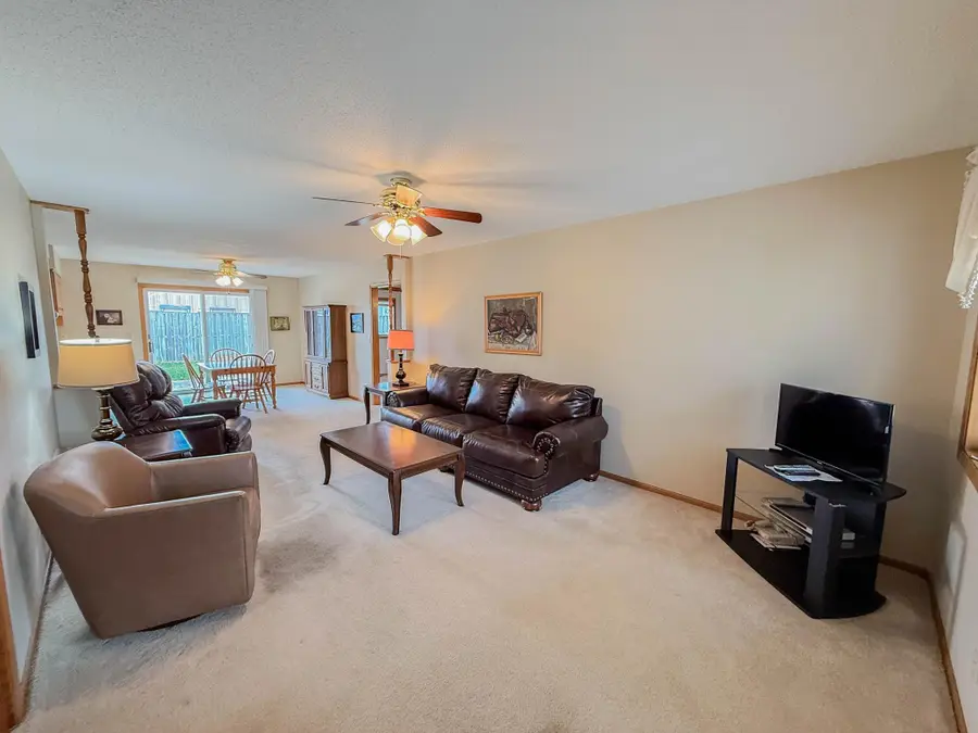2411 Kenwood Drive Sw, Willmar, MN 56201 - Image #3