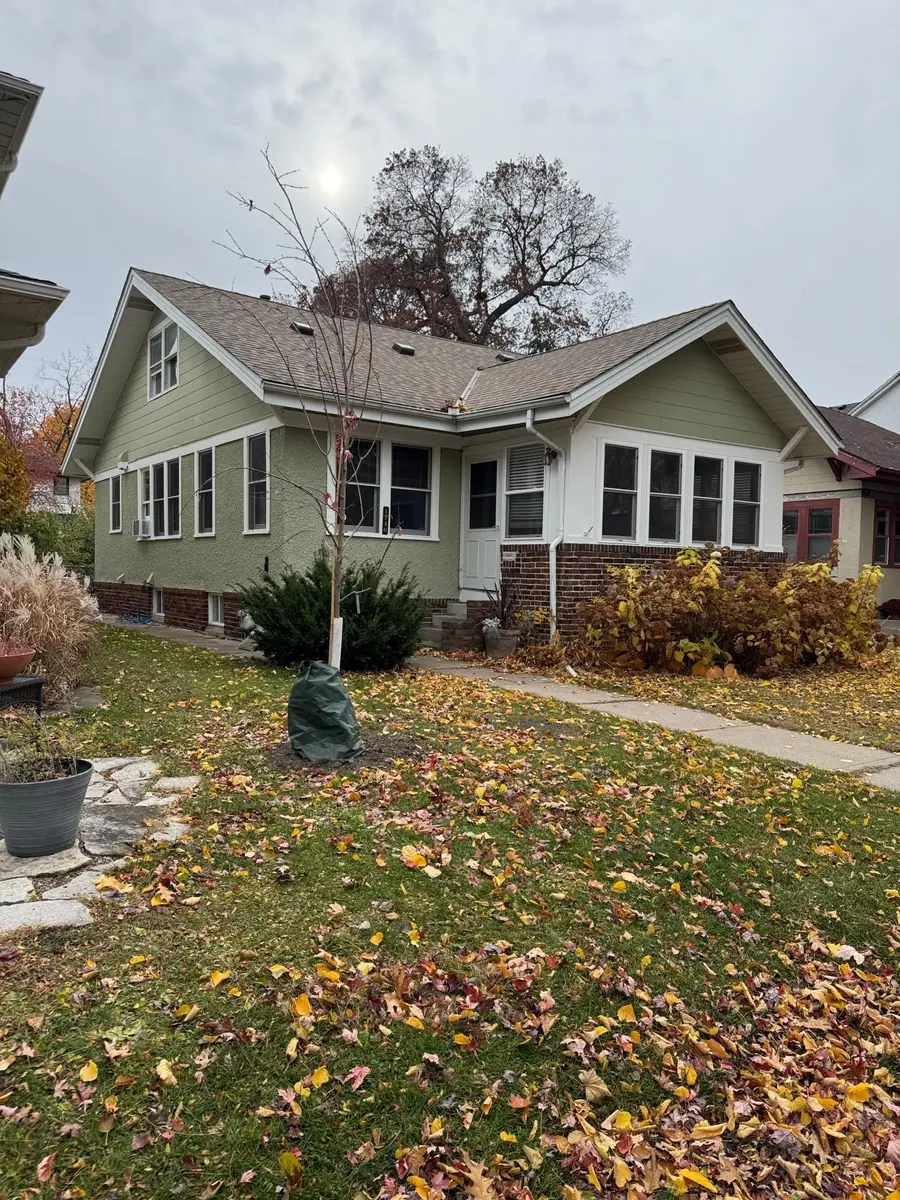 1746 Stanford Avenue, Saint Paul, MN 55105 - Image #2