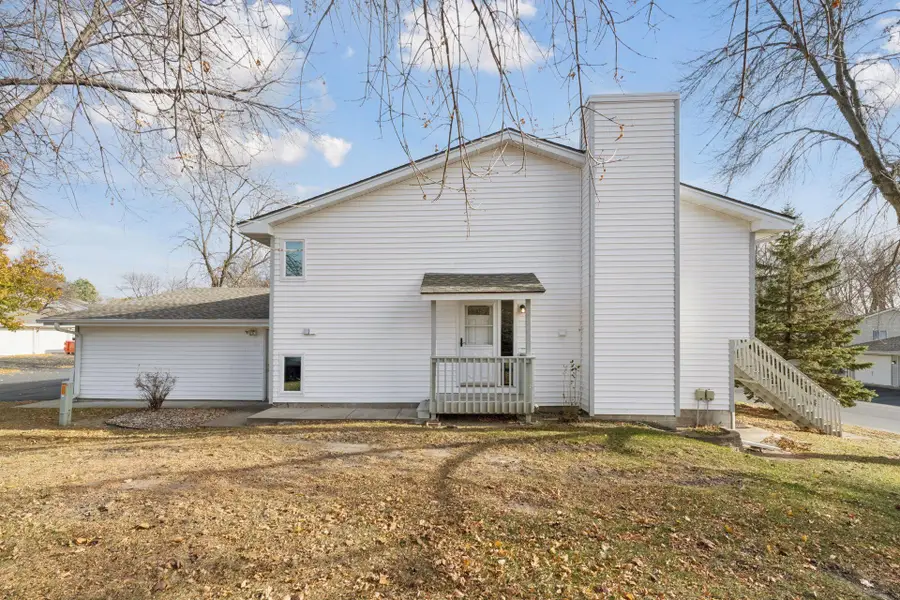 6232 Magda Drive N, Maple Grove, MN 55369 - Image #2