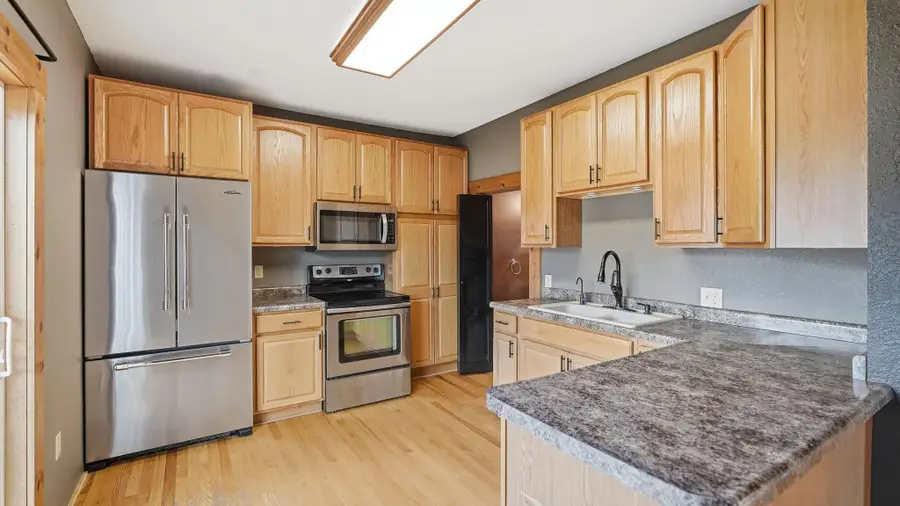 37 5th Street Se, Wells, MN 56097 - Image #2