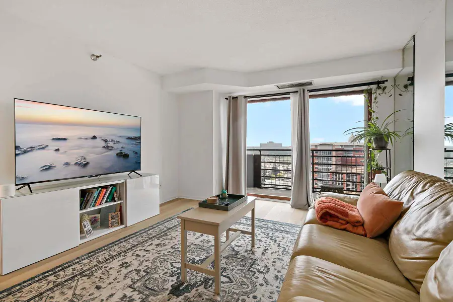 66 9th Street E #1912, Saint Paul, MN 55101 - Image #2