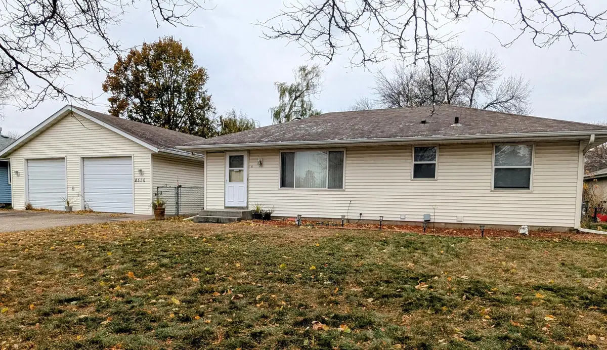 8510 Grospoint Avenue S, Cottage Grove, MN 55016 - Image #1