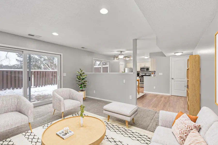 7888 Dunmore Road, Woodbury, MN 55125 - Image #3