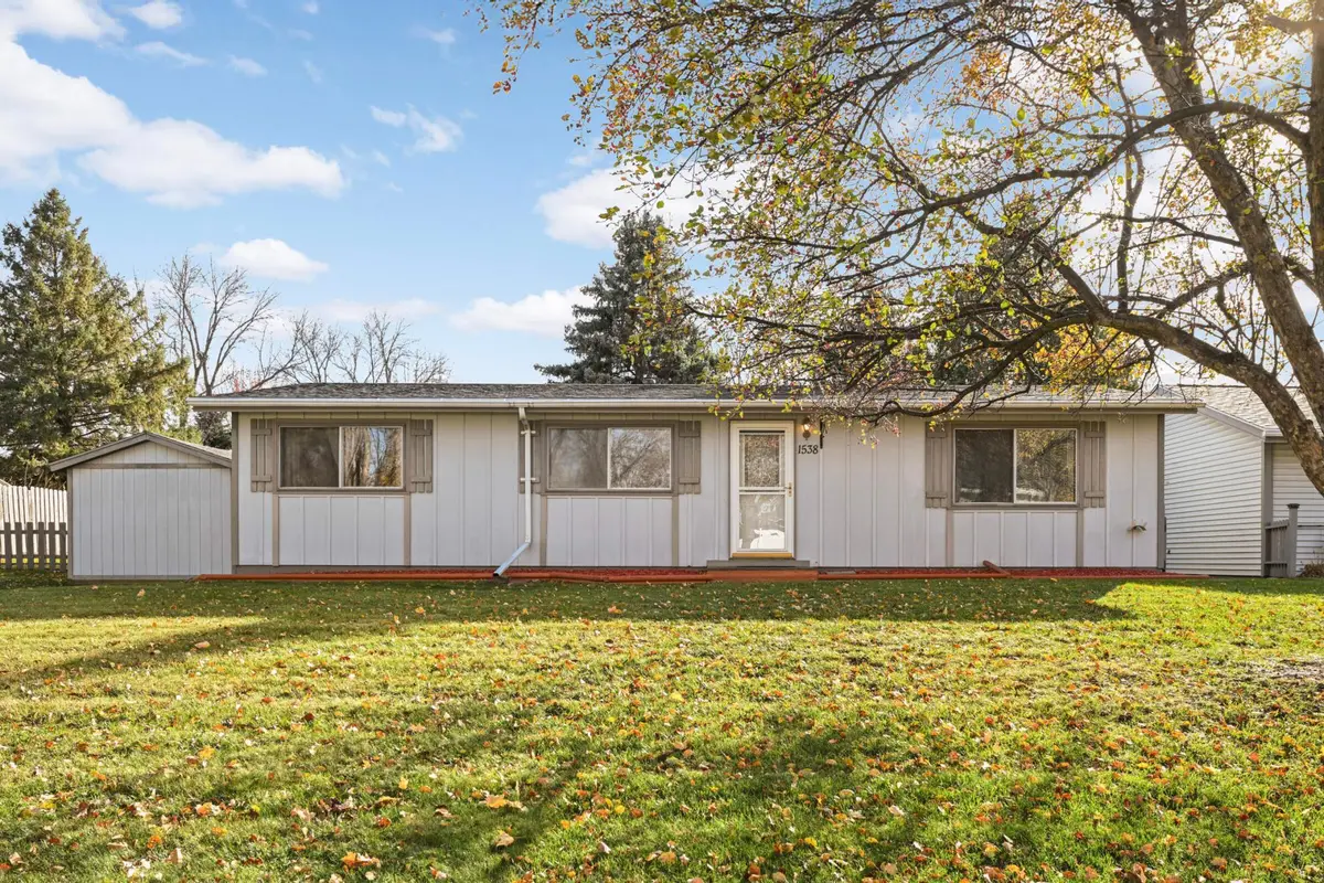 1538 12th Avenue W, Shakopee, MN 55379 - Image #1