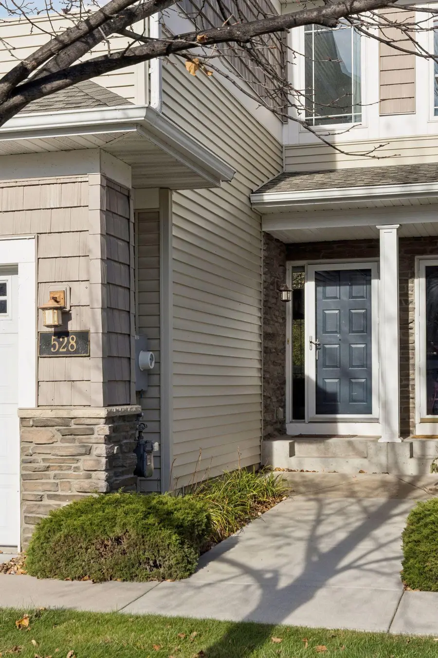 528 Sutherland Drive, Woodbury, MN 55129 - Image #3