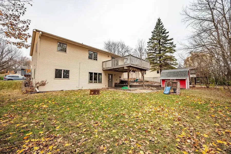 275 E Sunset Lane, Ellsworth, WI 54011 - Image #2