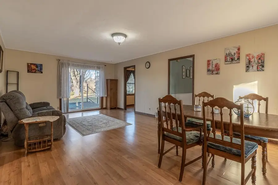 711 E Blue Earth Street, Lake Crystal, MN 56055 - Image #2