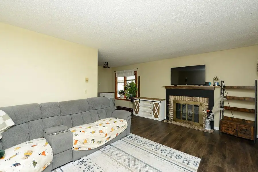 432 22nd Street E, West Fargo, ND 58078 - Image #3