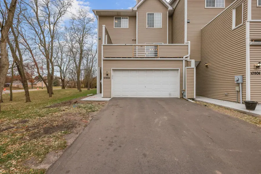 10902 Johnson Street Ne, Blaine, MN 55434 - Image #2