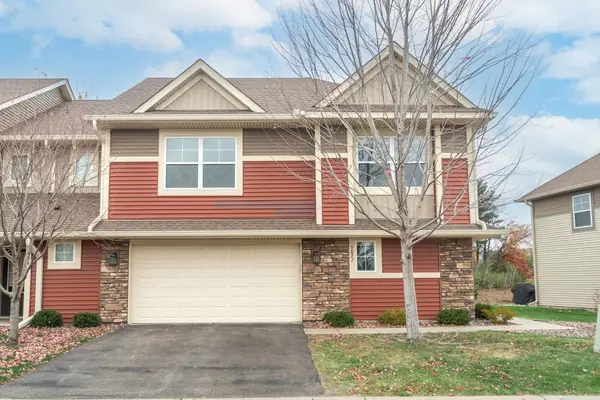 9872 5th Street Lane N, Lake Elmo, MN 55042