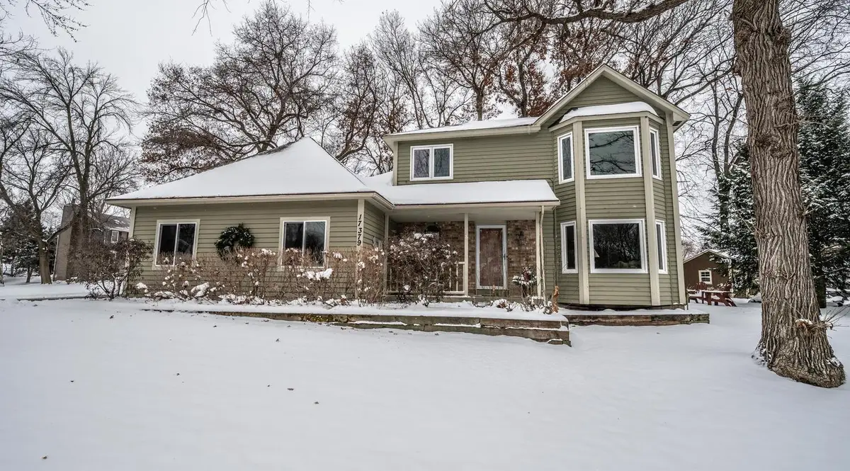 17379 Hayes Avenue, Lakeville, MN 55044 - Image #1