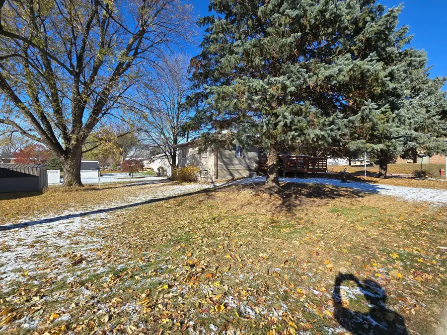 110 Dorothy Street, Fairmont, MN 56031 - Image #2