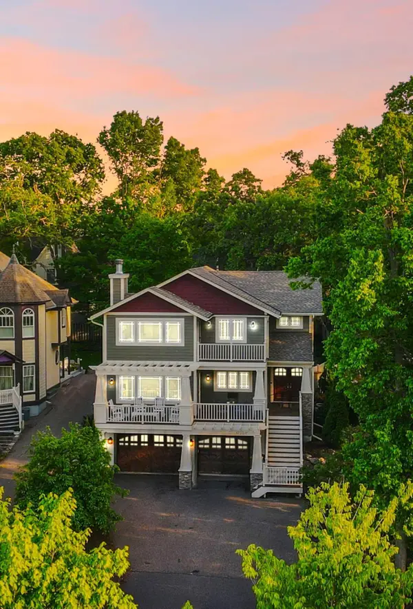 17209 Grays Bay Boulevard, Wayzata, MN 55391