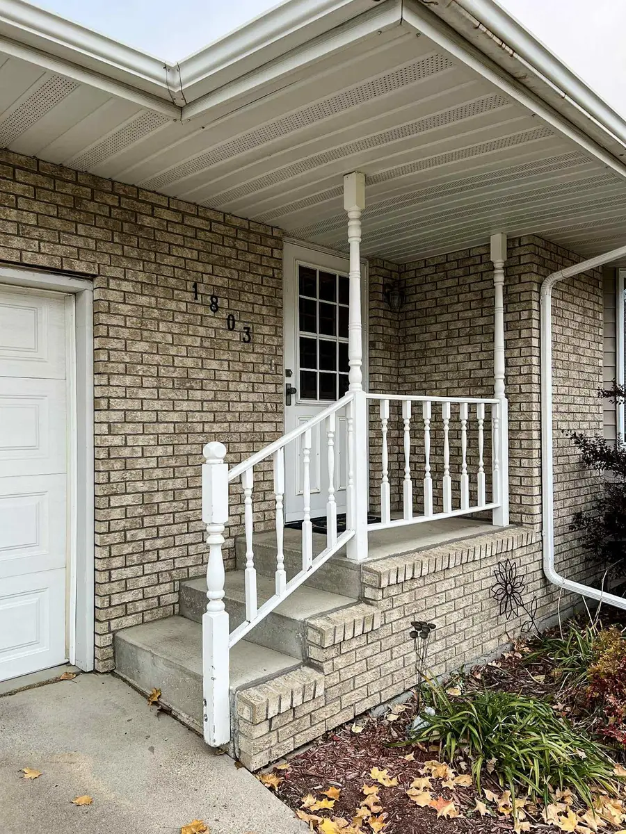 1803 Robin Hood Drive, Thief River Falls, MN 56701 - Image #2