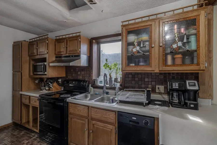 521 Webster Avenue, North Mankato, MN 56003 - Image #2