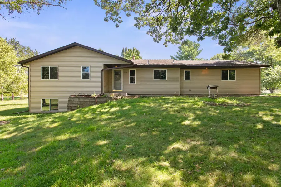 16037 Oneida Street Nw, Andover, MN 55304 - Image #2