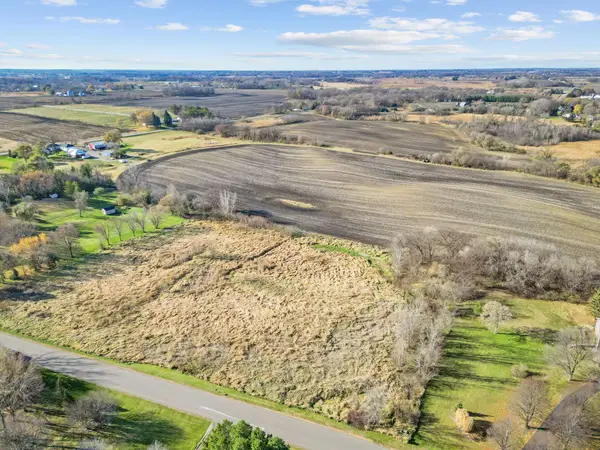 7815 Corcoran Trail W, Corcoran, MN 55340