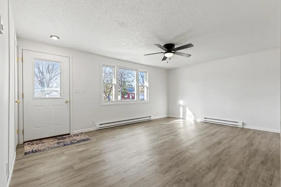 500 N Elm Street, Marshall, MN 56258 - Image #2