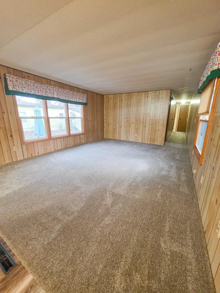 1025 23rd Pine Lane, Cambridge, MN 55008 - Image #2