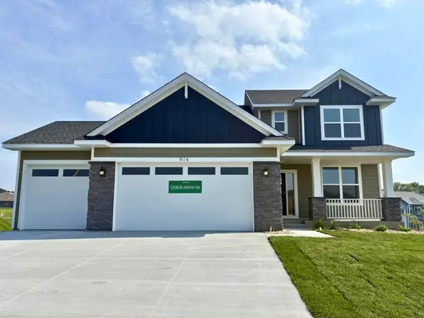 914 Milborne Lane Nw, Rochester, MN 55901