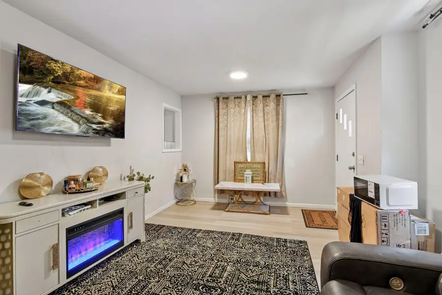 2410 Pierce Street Ne, Minneapolis, MN 55418 - Image #3