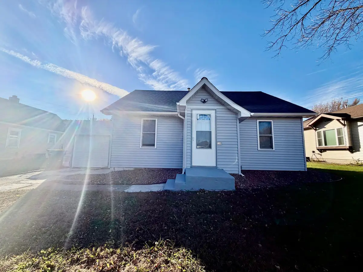 714 S Elm Street, Lamberton, MN 56152 - Image #1