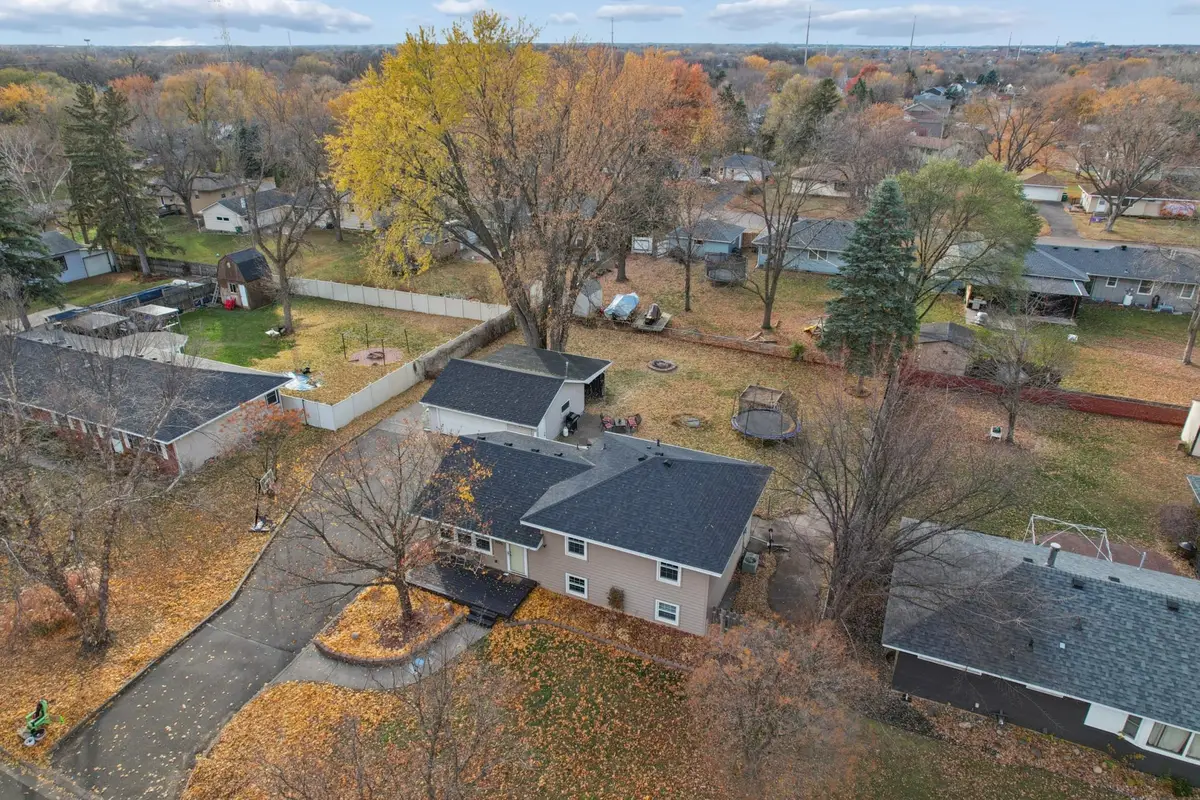 9525 Newton Avenue N, Brooklyn Park, MN 55444 - Image #1