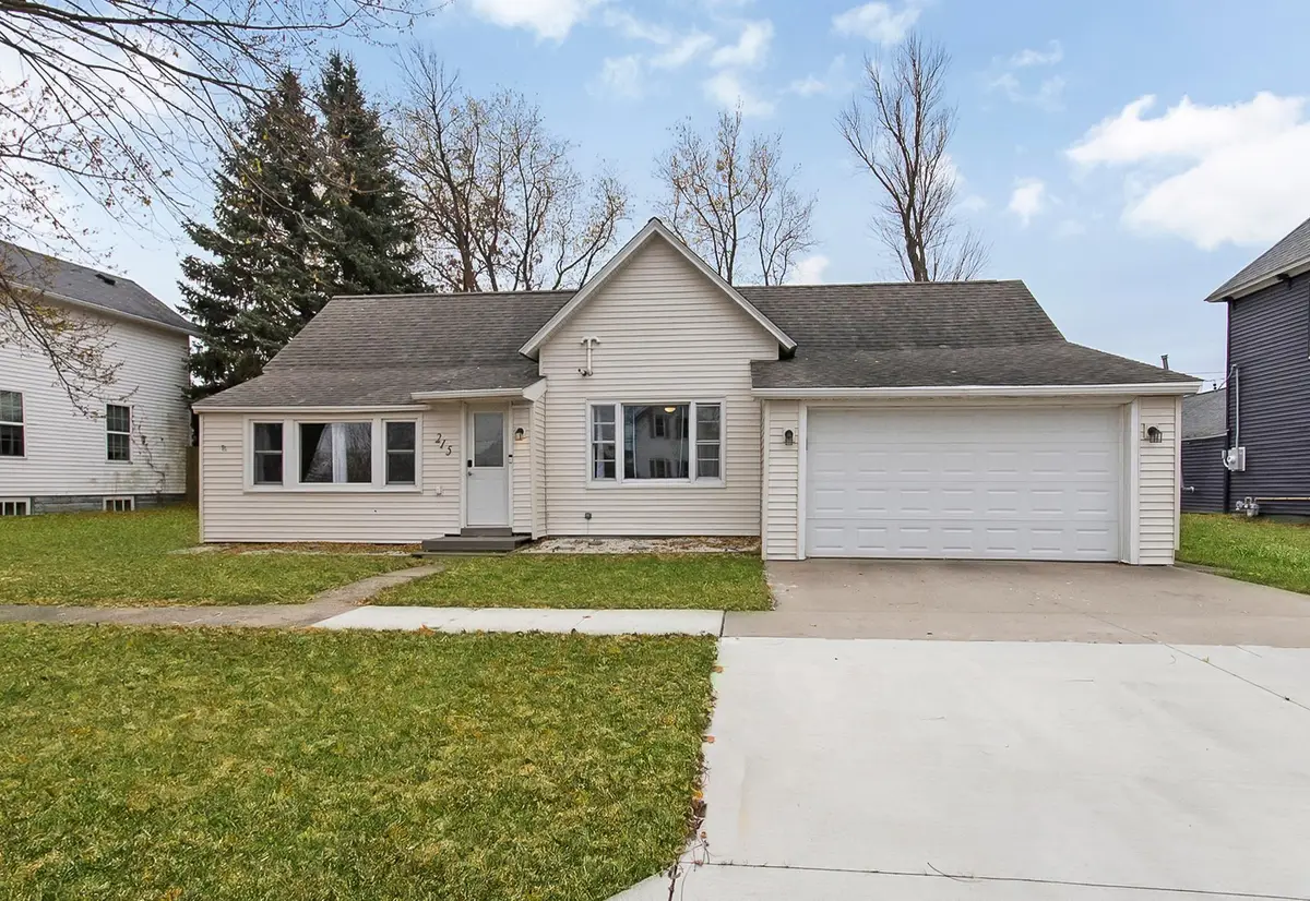 215 Irvin Street, West Concord, MN 55985 - Image #1