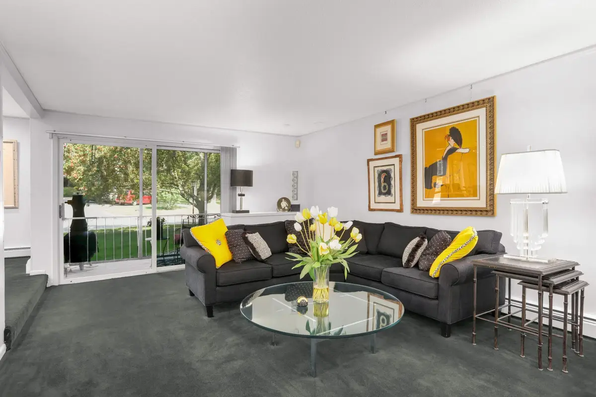 6105 Lincoln Drive #136, Edina, MN 55436 - #1