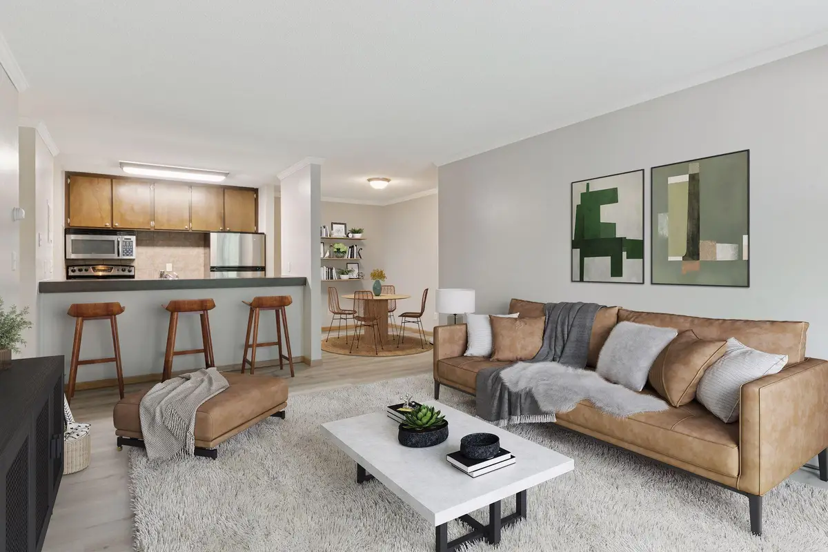 2800 Hamline Avenue N #302, Roseville, MN 55113 - Image #1