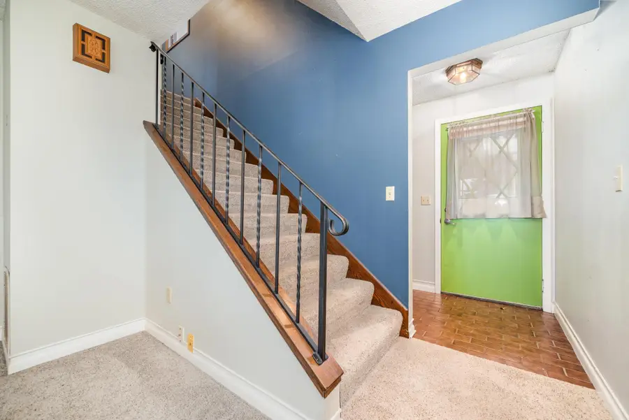 1009 4th Avenue E, Shakopee, MN 55379 - Image #3