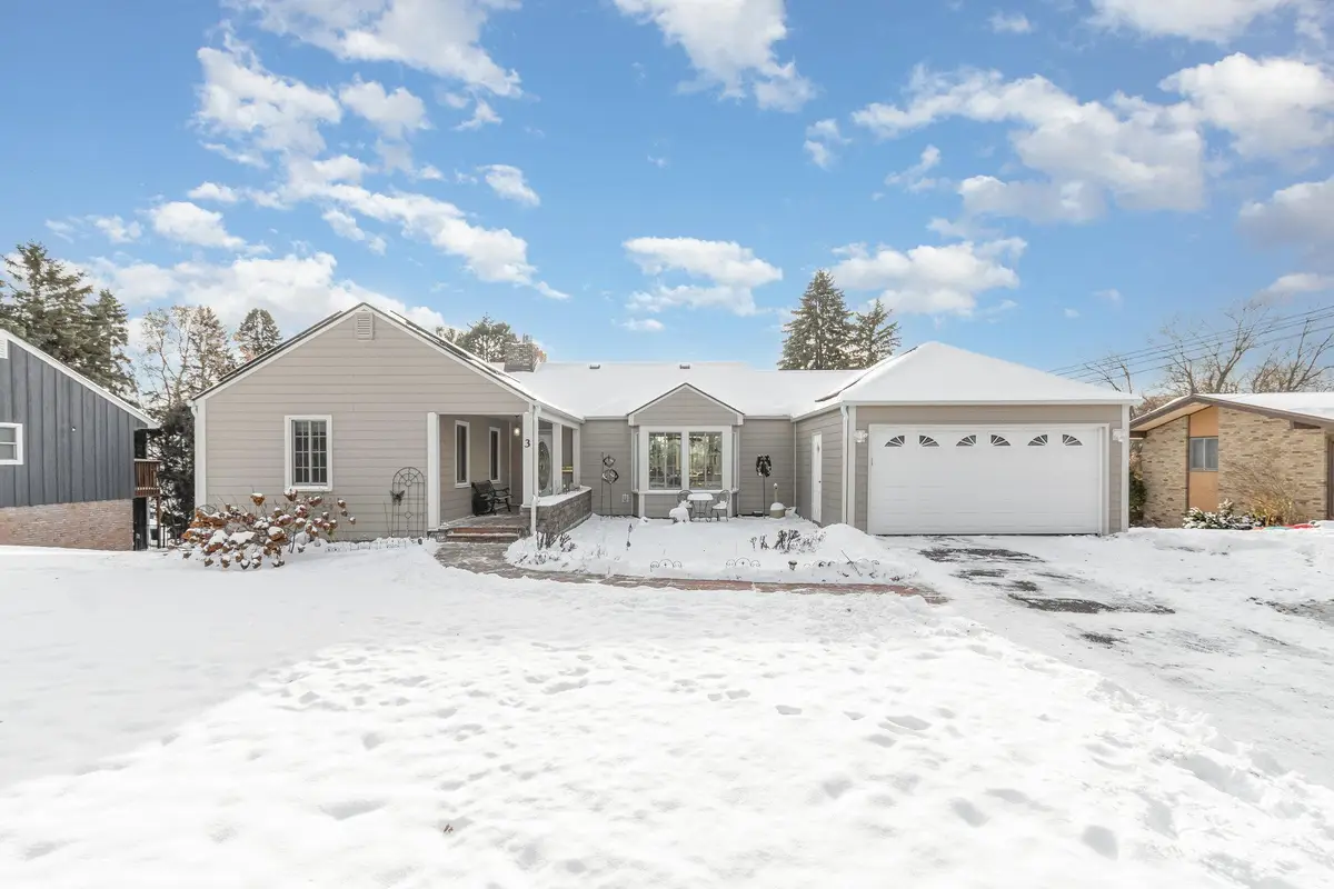 3 Kennard Court, Saint Paul, MN 55106 - Image #1