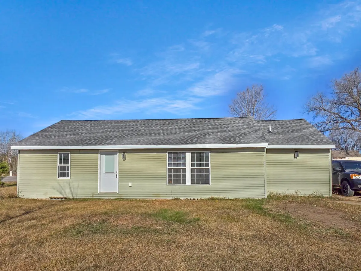 1046 Fir Avenue Nw, Wadena, MN 56482 - Image #1