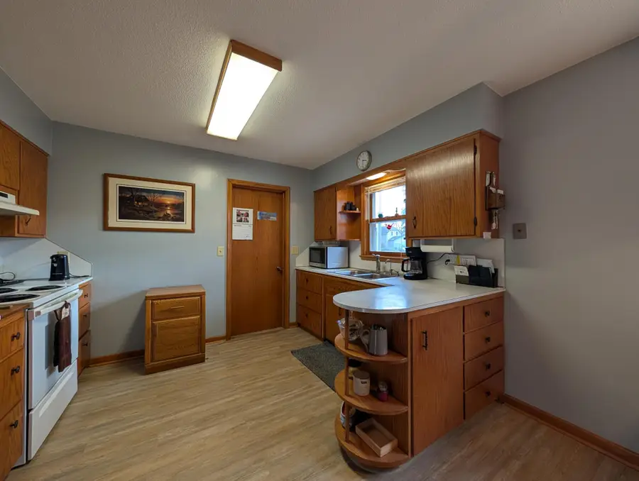 205 W 3rd Street, Minneota, MN 56264 - Image #2