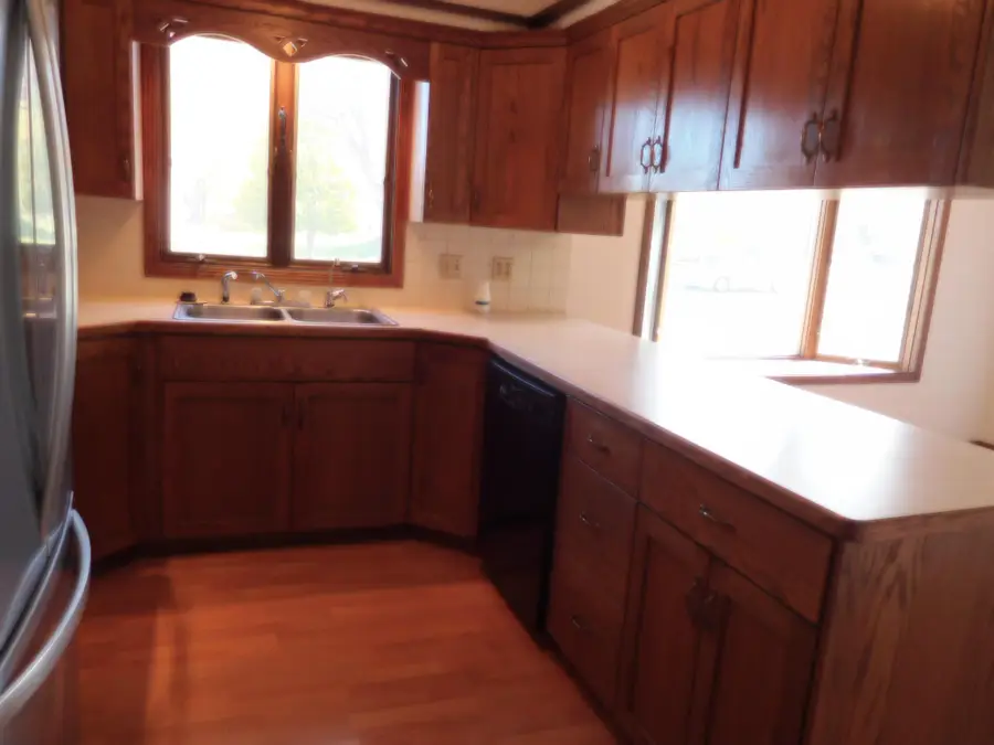 314 10th Ave Se, Elbow Lake, MN 56531 - Image #3