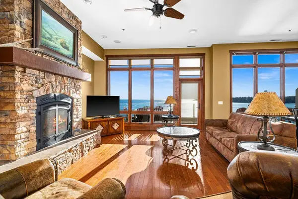 1412 #4-102 Burlington Road #4-102, Two Harbors, MN 55616