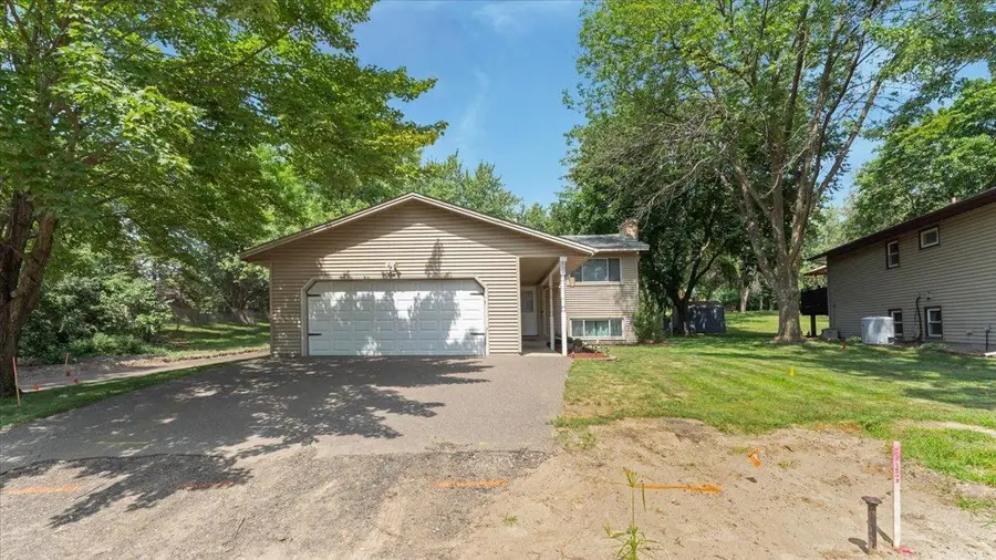 899 123rd Lane Nw, Coon Rapids, MN 55448 - Image #2